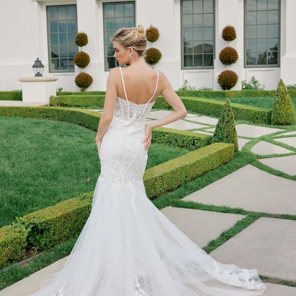 New Floral lace Embellished White Bridal Dress w/ Sweetheart Neck NX JE1014L - Picture 9 of 11